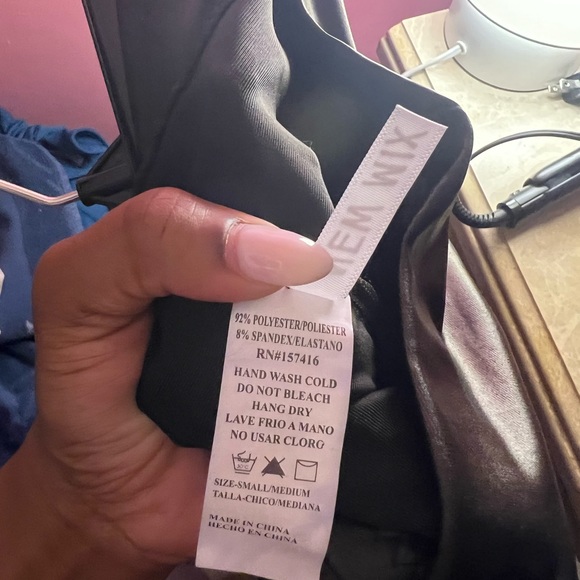 NWOT leggings - Picture 2 of 2